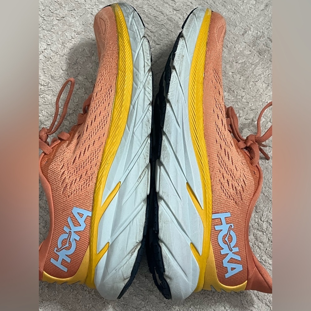 Hoka Clifton 8 Running Shoes - Picture 2 of 8